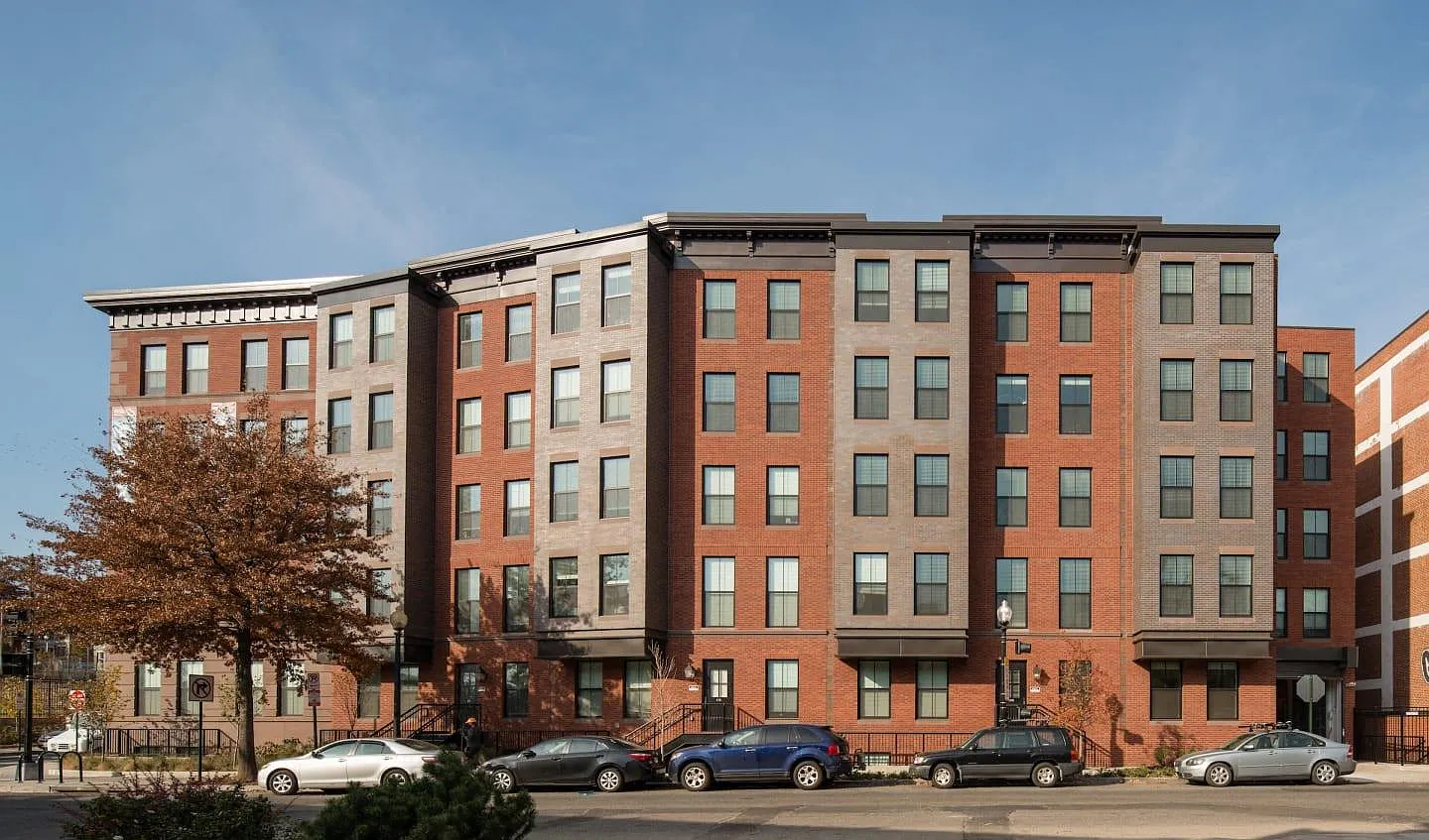 Reed Row — Photo 3