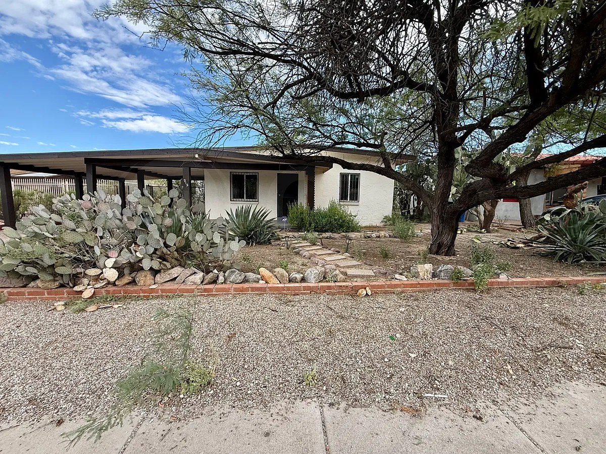 3 bed, 2.0 bath, 1573 sqft, $1,710 — Photo 2