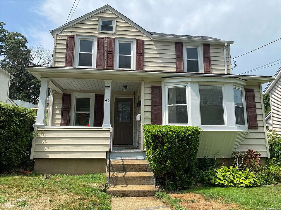 1st image of 52 Summers St #2