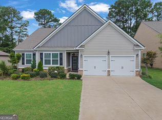 1041 Creekwood Cir, Madison, GA 30650