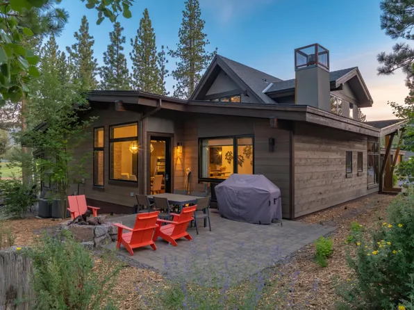 9098 Heartwood Dr, Truckee, CA 96161