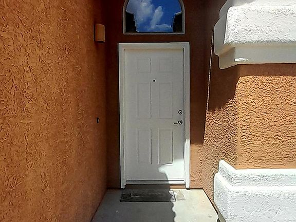 3rd image of 217 E Via Teresita