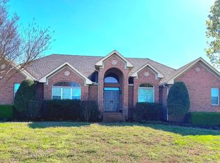 111 Lexington Dr, Lebanon, TN 37087