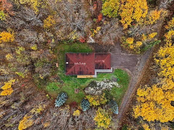 5th image of 686 Laplage Rd