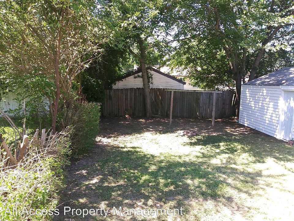 2nd image of 436 Benthall Rd