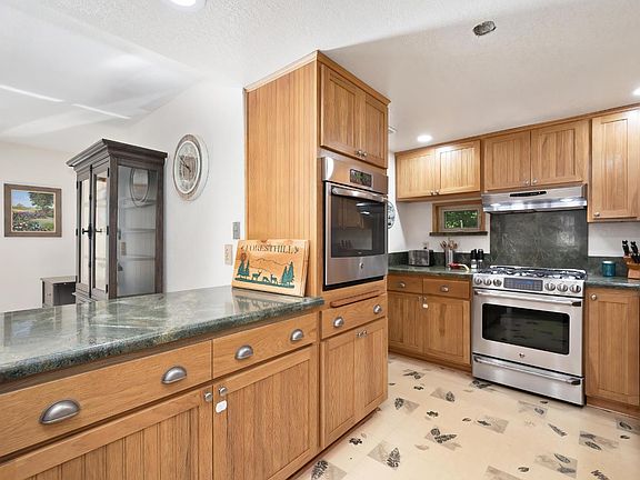 2nd image of 20460 Cedar View Ct