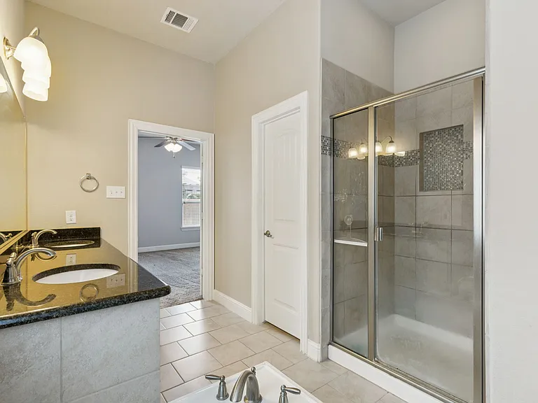 4112 Wavertree Rd — Photo 23