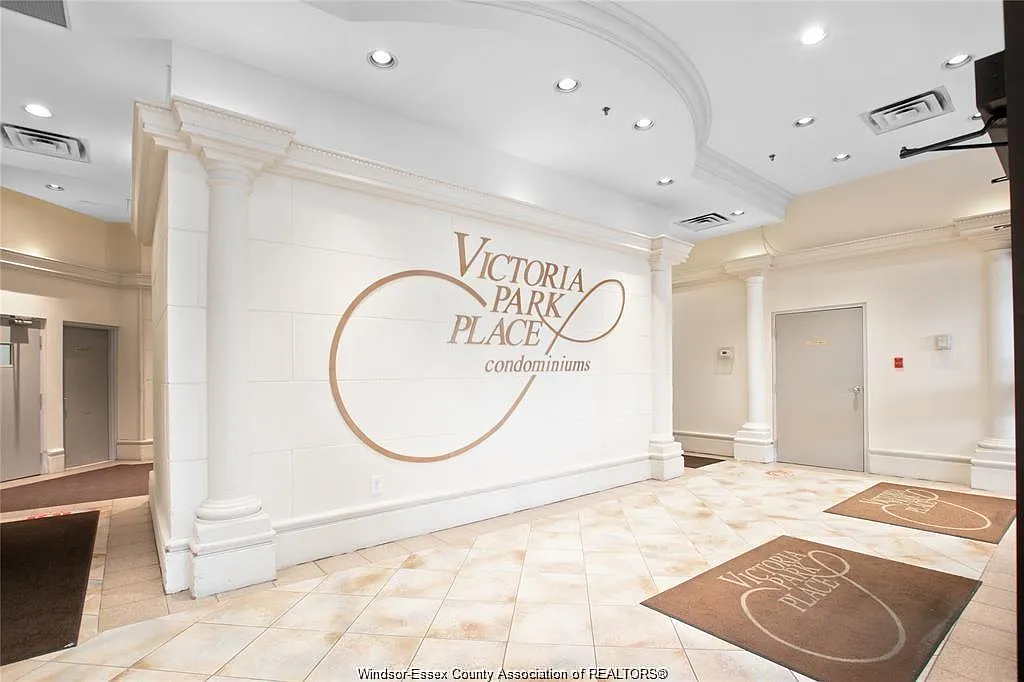 1 bed, 1.0 bath, 650 sqft, $1,600 — Photo 2