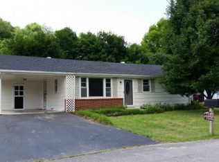 217 Sherry St, Kingsport, TN 37660
