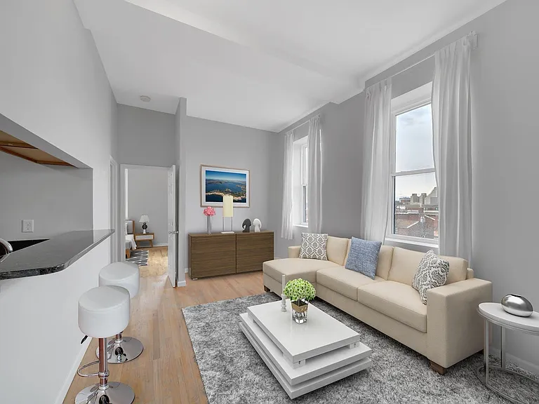 186 Wayne St #321D — Photo 1