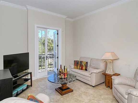 5th image of 445 N Orange Ave #203