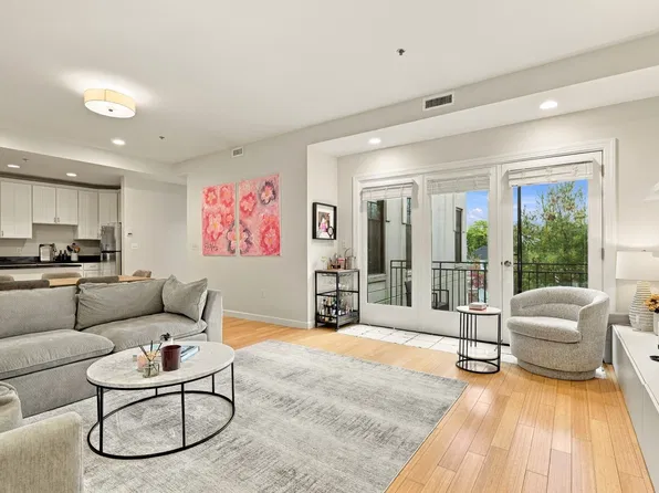 163-165 Chestnut Hill Ave APT Penthouse 5, Brighton, MA 02135