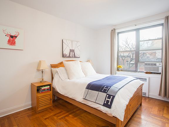 4th image of 66 Avenue A #2KK