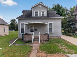 115 7th St, Streator, IL 61364