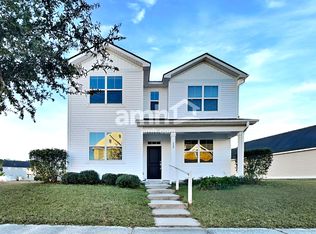 208 Clearwater Cir, Port Wentworth, GA 31407