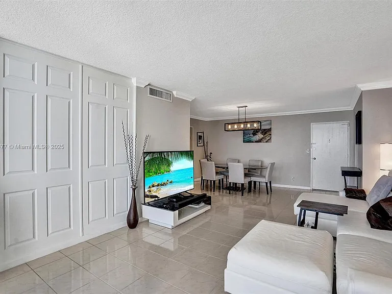 3180 S Ocean Dr #1504 — Photo 27
