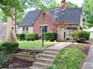 6837 Oak Ter, Kansas City, MO 64113