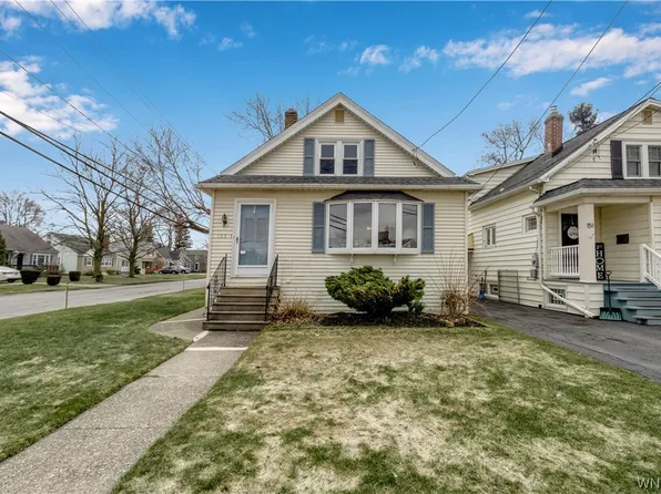 155 Densmore St, Buffalo, NY 14220