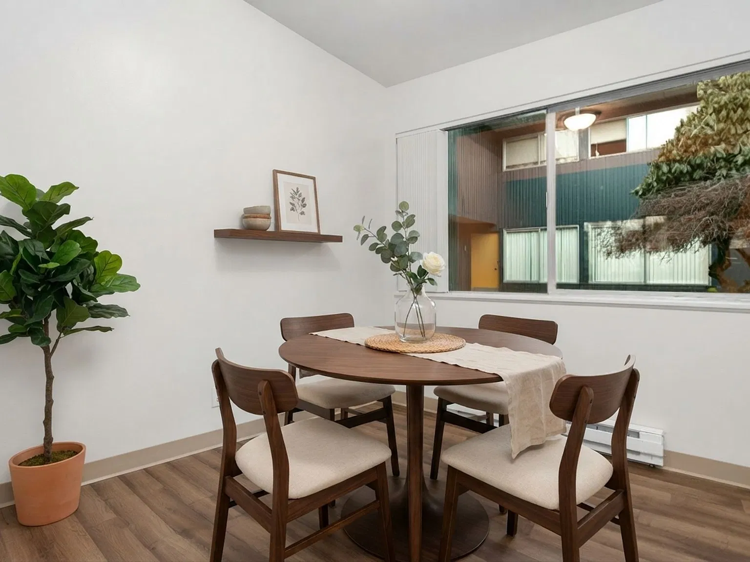 LC125th Townhomes — Photo 2