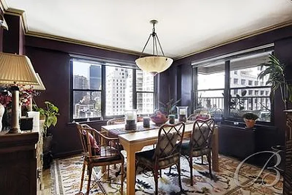 Sold by Bellmarc Realty | media 16