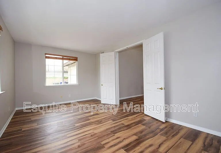 2895 Diamond Dr — Photo 8