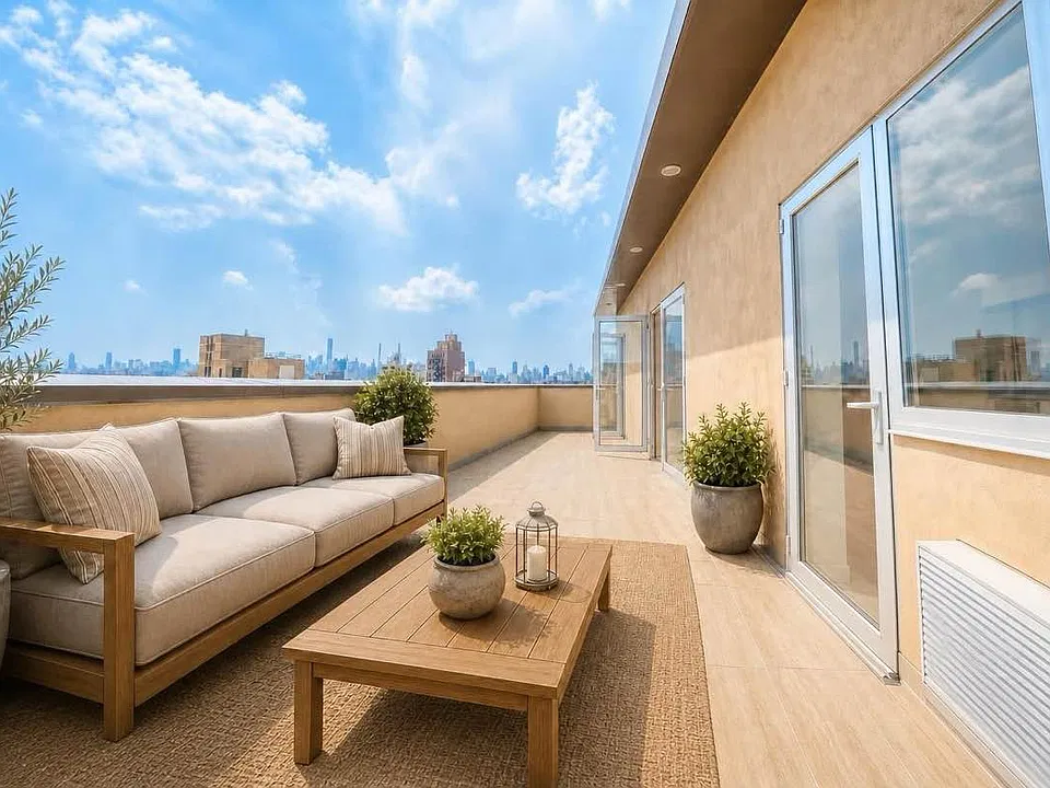 2315 Astoria Blvd #7F