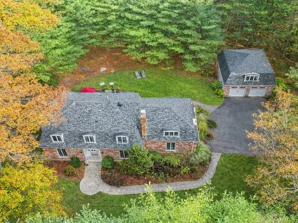 258 Virginia Farme Ln, Carlisle, MA 01741