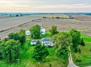 1006 N 2401st Rd, Ottawa, IL 61350