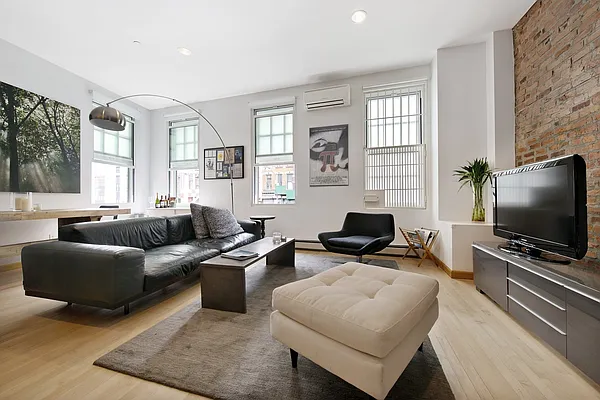 Rented by Nest Seekers International | media 18