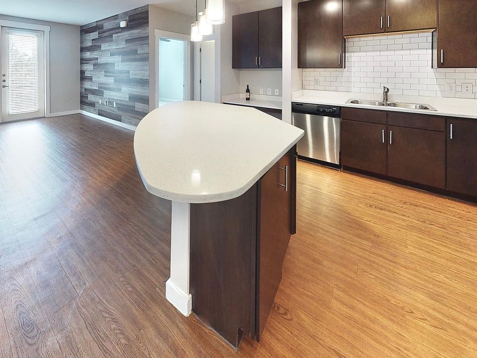 1st image of 1100 W Gibson St #734