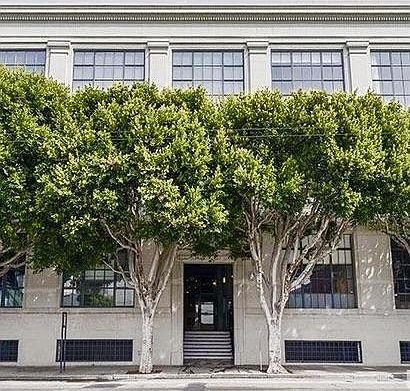 4th image of 601 4th St Unit 114