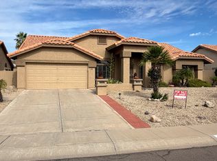 9510 W Menadota Dr, Peoria, AZ 85382