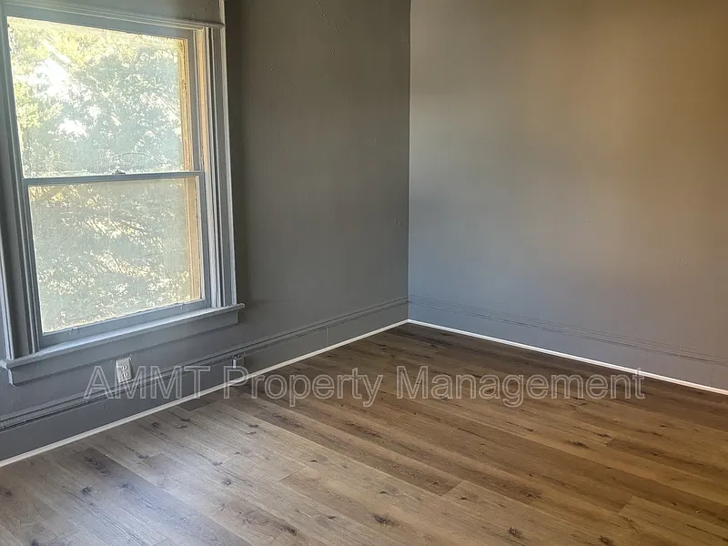 1 bed, 1.0 bath, $675 — Photo 3