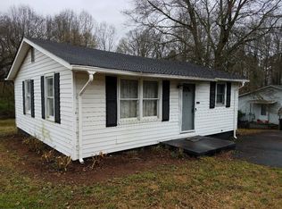 9 Davis St #3, Taylors, SC 29687