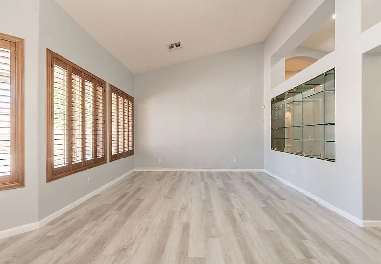 7167 W Abraham Ln — Photo 10
