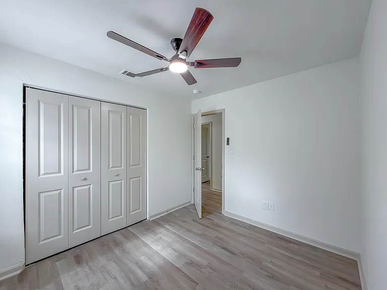 2059 Little River Ln — Photo 8