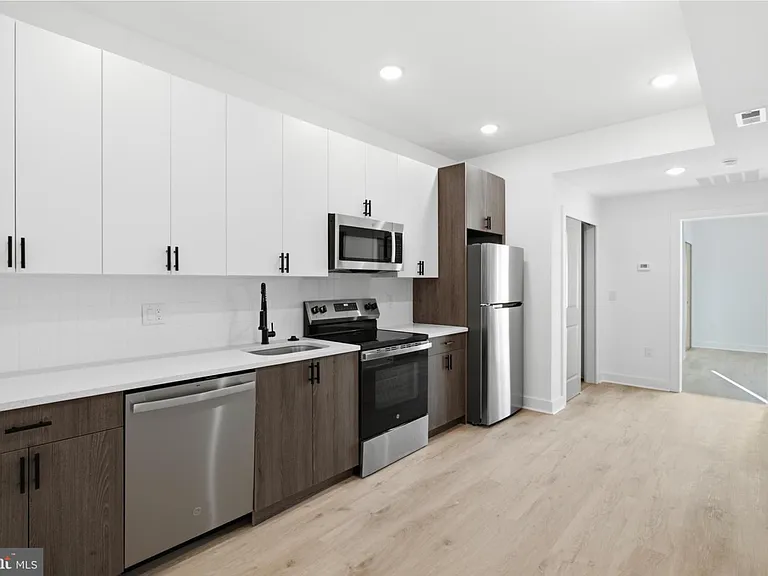 2322 N 5th St #C — Photo 9