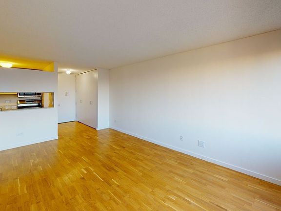 5th image of 175 E 96th St APT 21N