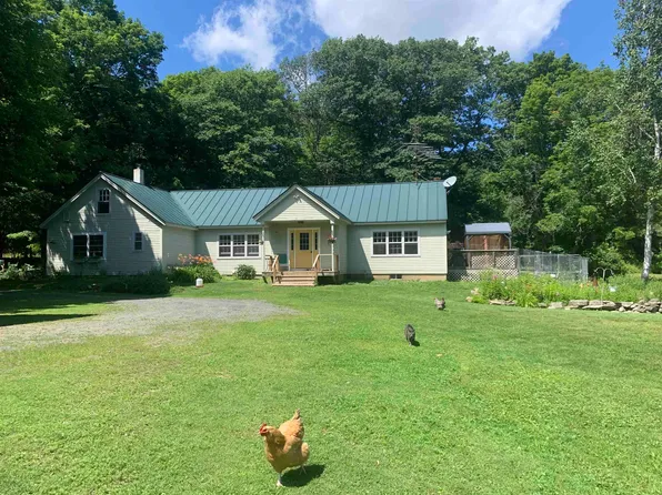 27 Bear Pond Road, Canaan, NH 03741