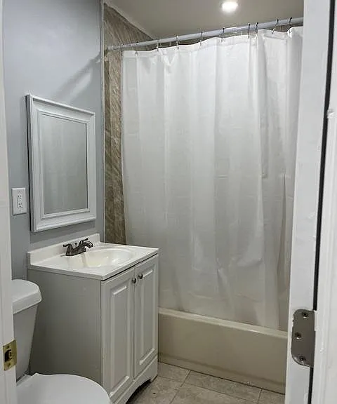 939 Poinsettia Dr — Photo 5