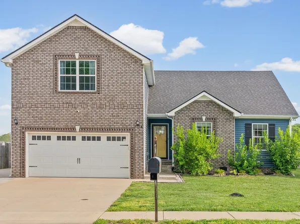 2333 Danbury Dr, Clarksville, TN 37042
