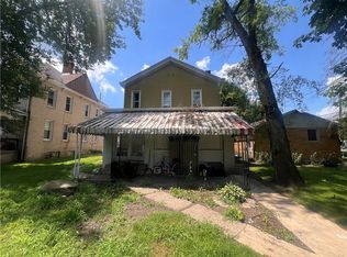 2011 7th Ave, Beaver Falls, PA 15010