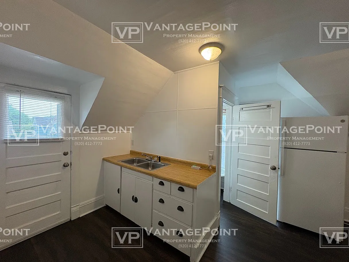 823 West Oklahoma Street - Upper — Photo 4