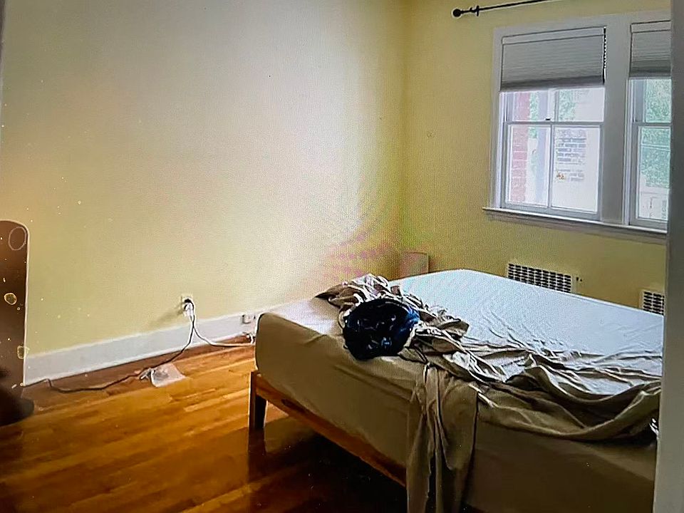 2nd image of 24 Bruce Park Ave APT 2