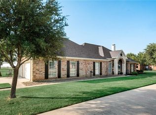 1797 W Alamosa Dr, Terrell, TX 75160