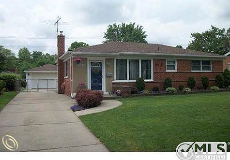 Welcome to 35387 Hathaway!