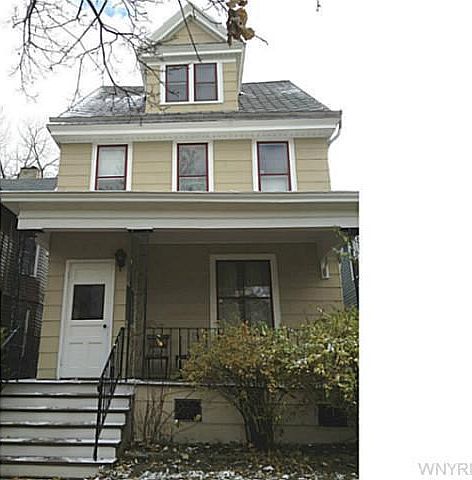 1st image of 345 Hoyt St