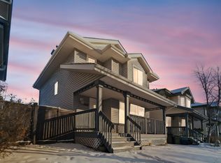 1873 Towne Centre Blvd NW, Edmonton, AB T6R 3J6