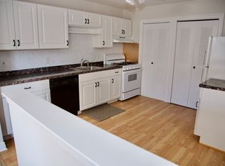 30 Jennifer Dr, East Hanover, NJ 07936