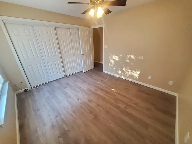 87 Wells Ct — Photo 9